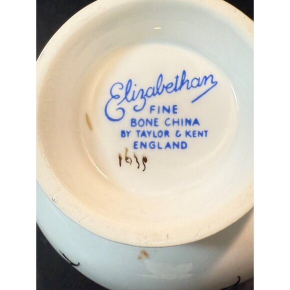 Vtg Taylor & Kent England Elizabethan Gold Trim Fine Bone China Cup & Saucer Set - Picture 8 of 8